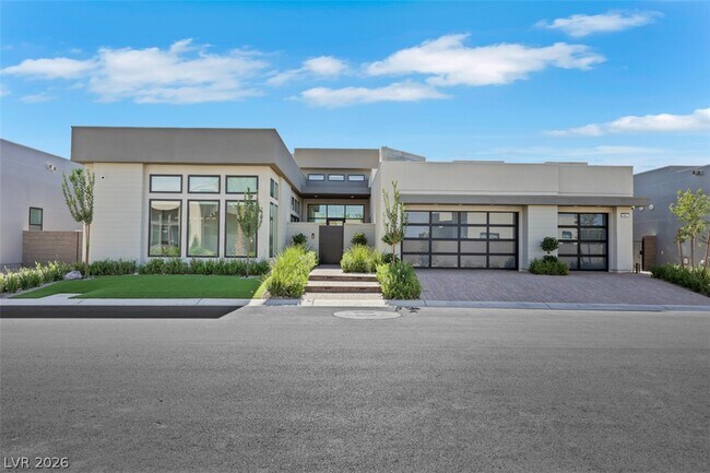 Building Photo - 4803 Verde Bloom St