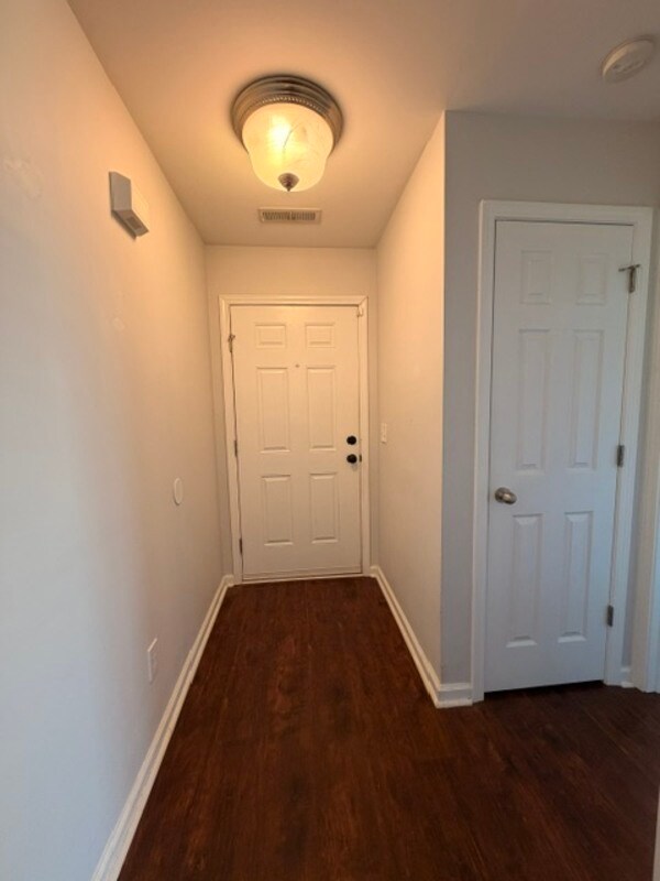 Building Photo - 925 Corison Loop