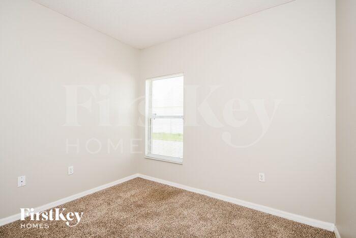 Building Photo - 958 Cumberland Dr