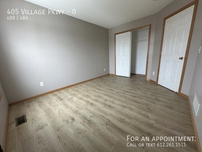 Building Photo - 405 Village Pkwy