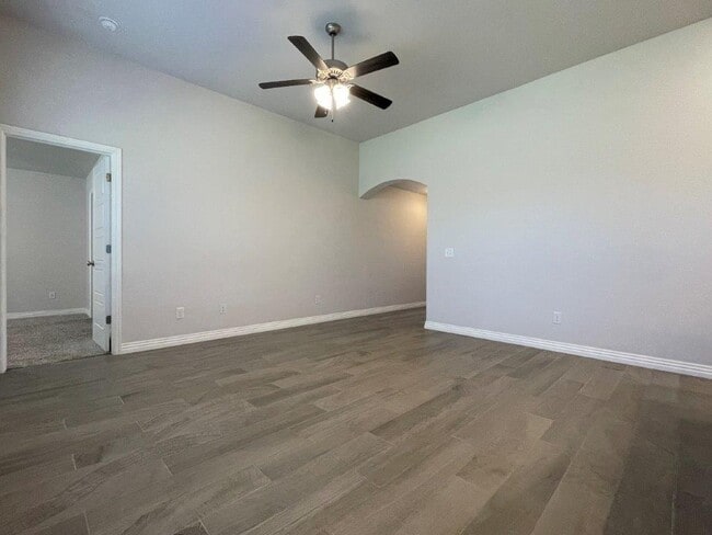 Building Photo - 4312 Willow Run