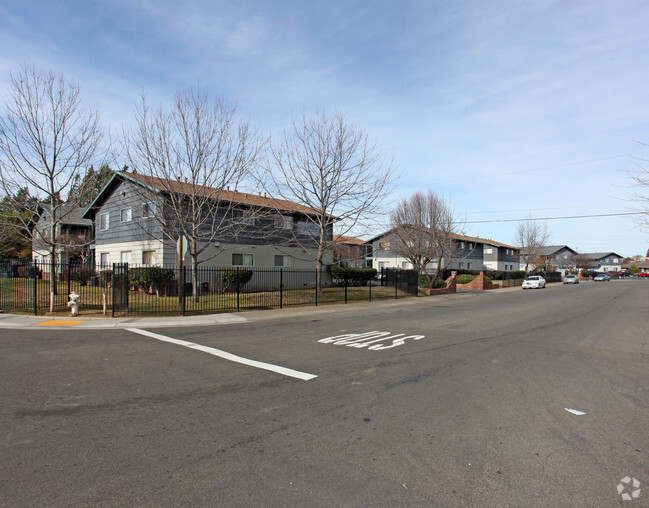 Primary Photo - Cordova Village Apartments