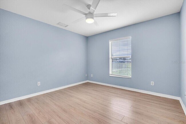 Building Photo - 1708 Blue Lake Cir