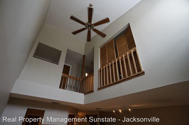 Building Photo - 2 br, 1.5 bath House - 4215 Polo Court