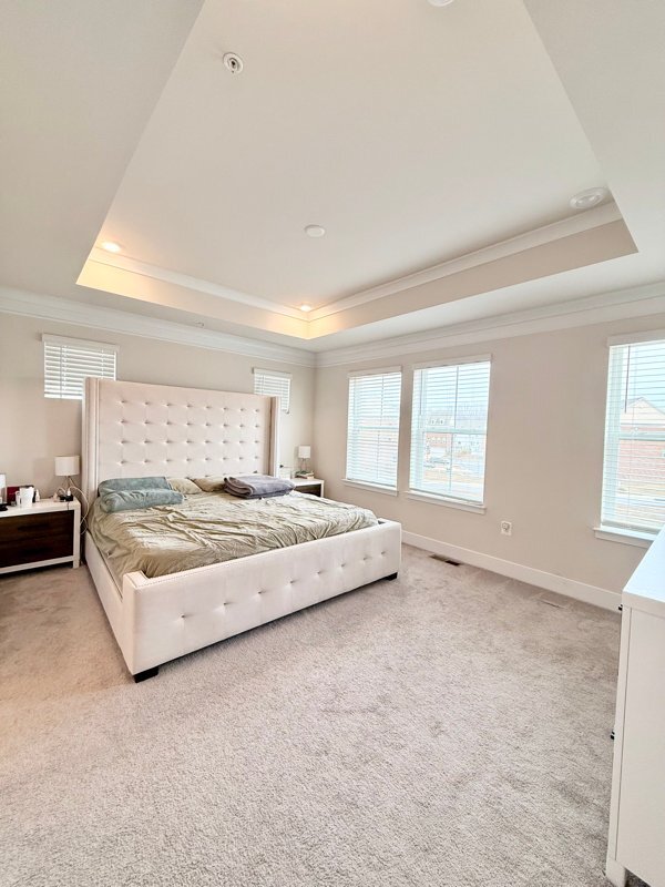 Building Photo - 11470 St Luke Dr