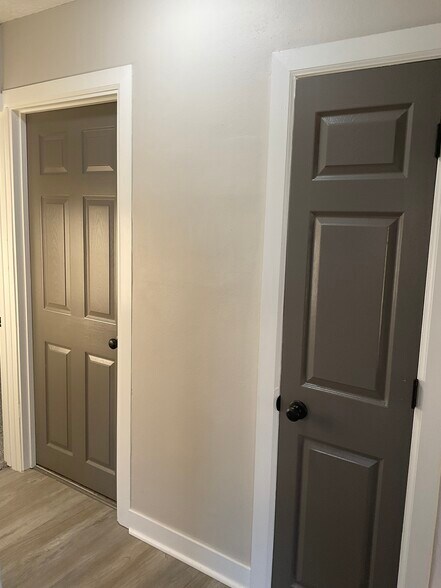 Building Photo - 6306 N 2nd St