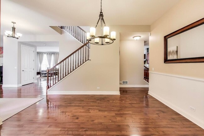 Building Photo - 613 Kinnear Cove