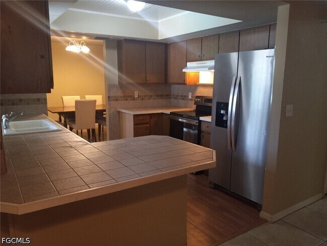 Building Photo - 1106 SE 21st Ln