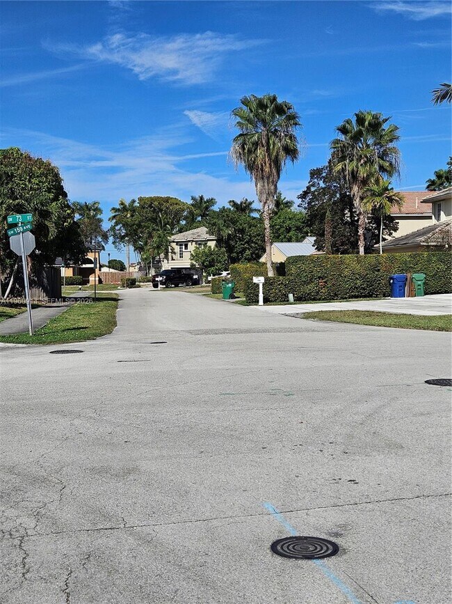 Building Photo - 7301 SW 159th Ave