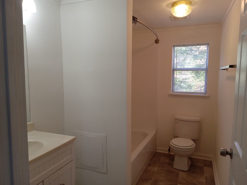 Building Photo - 1621 AL-27
