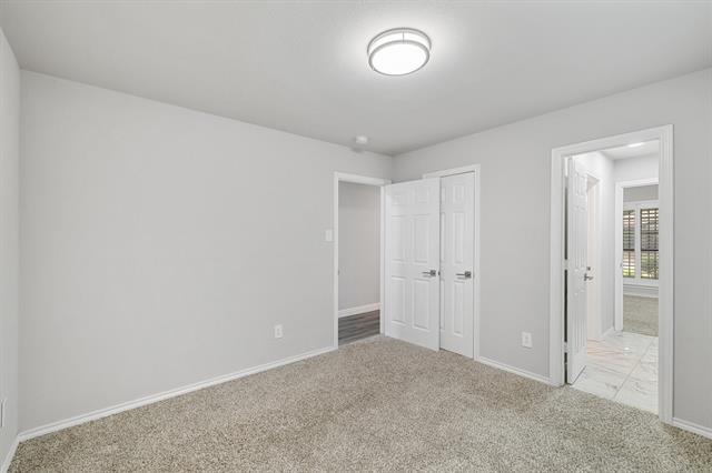 Building Photo - 6405 Stilwell Rd