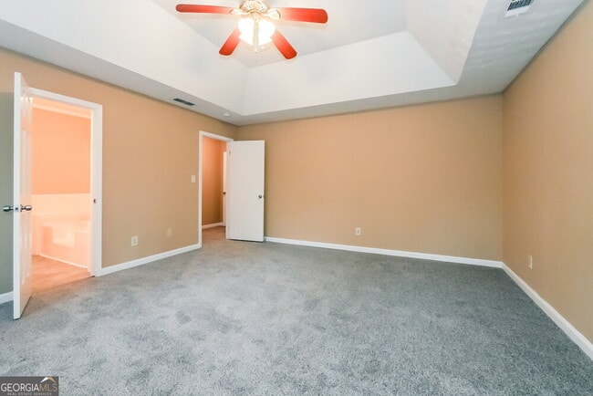 Building Photo - 240 Brookclear Ln