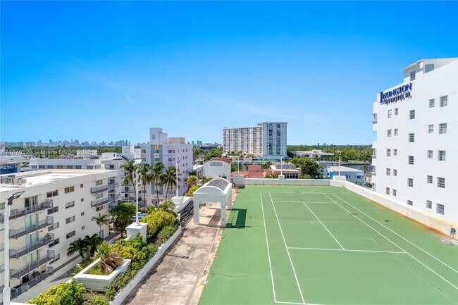 Building Photo - 4201 Collins Ave