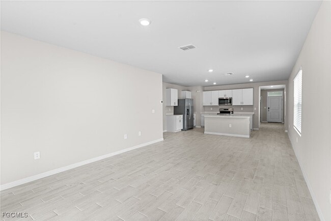 Building Photo - 1150 Brooklands Dr