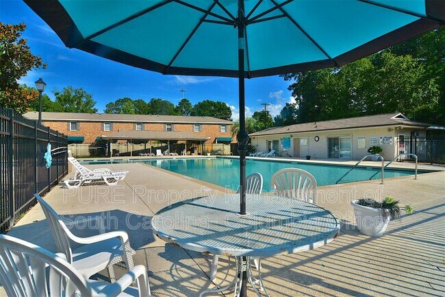 Building Photo - 3700 Bush River Rd