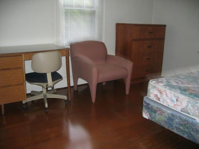 Building Photo - 6 br, 3 bath House - 712 McKinley Ave 712 ...