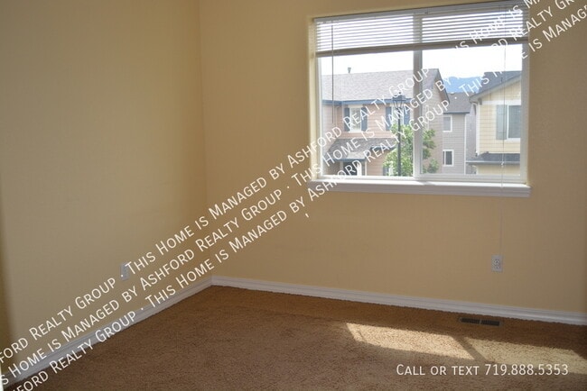 Building Photo - 11551 Mountain Turtle Dr