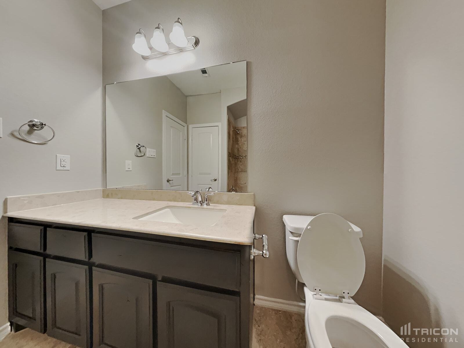 Building Photo - 2933 Saddle Creek Dr