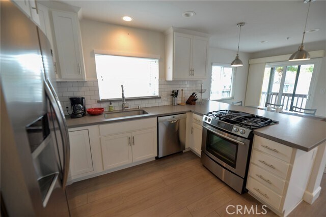 Building Photo - 259 Avenida Granada