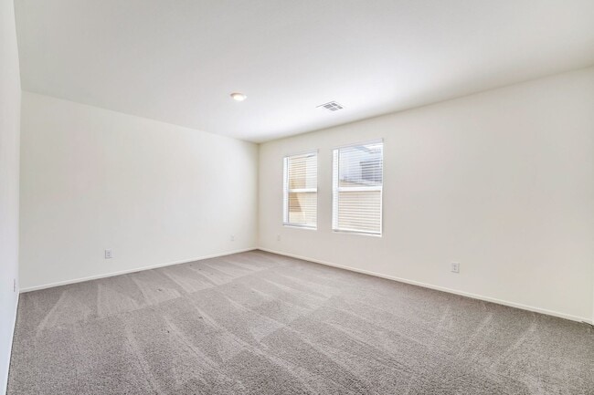 Building Photo - Luxury Living at a breathtaking property nestled in the vibrant city of Las Vegas!