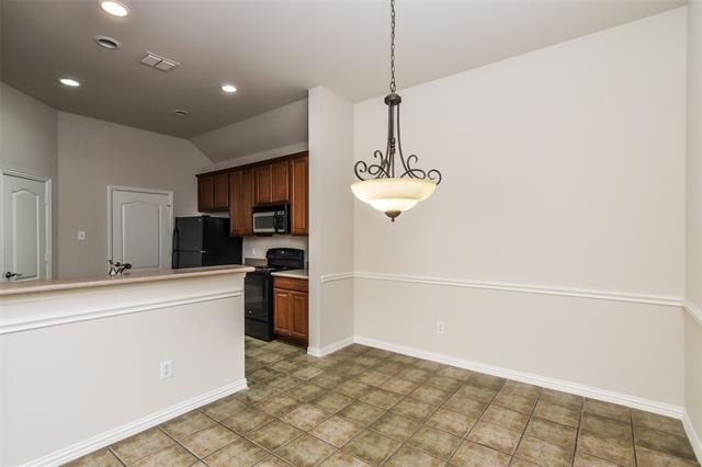 Building Photo - 11839 Westlawn Ln