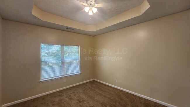 Building Photo - 207 Kendrick Estates Dr