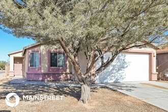 Building Photo - 7226 S Monks Tale Dr