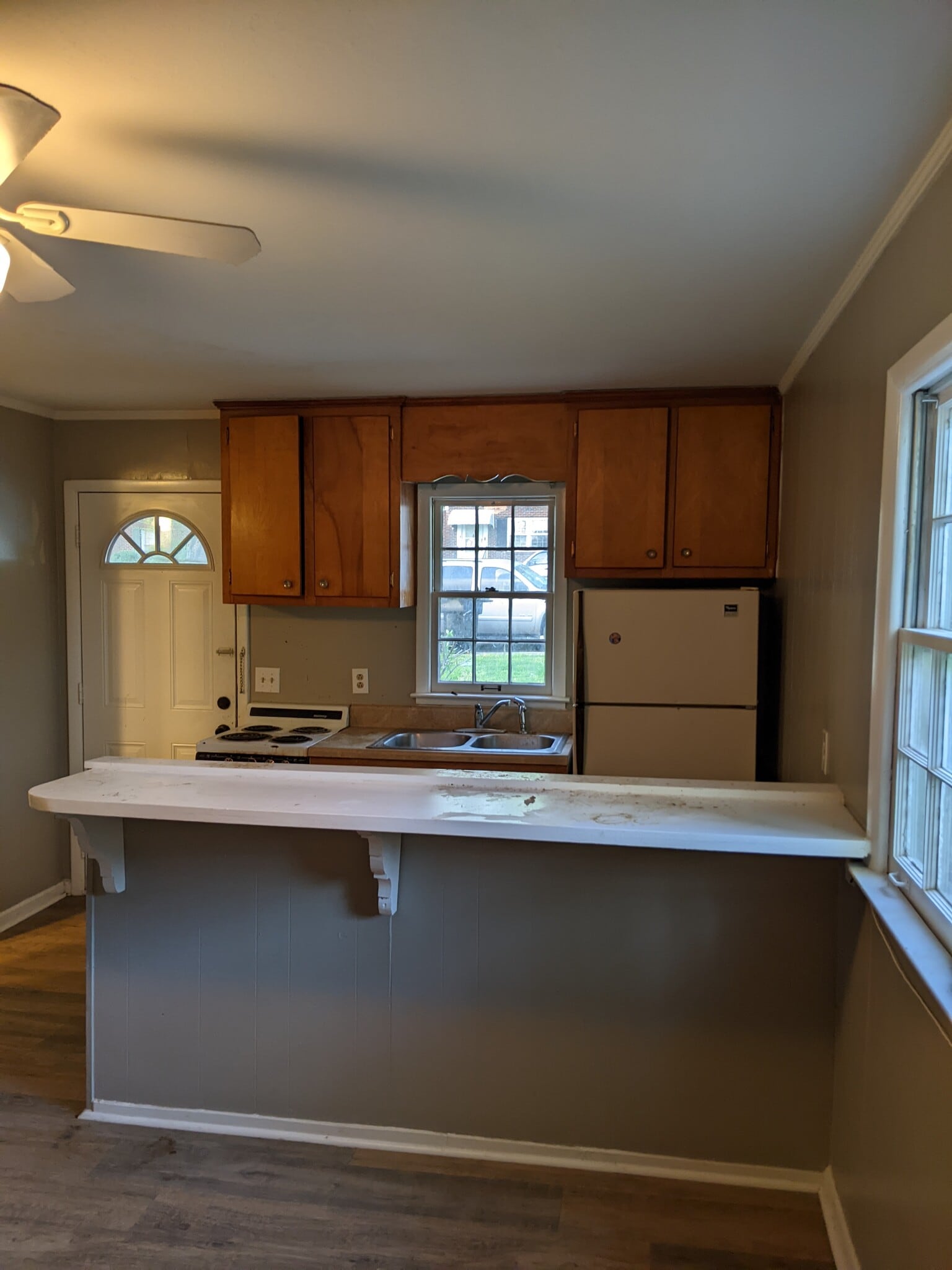 Building Photo - 1004 Ewing Blvd