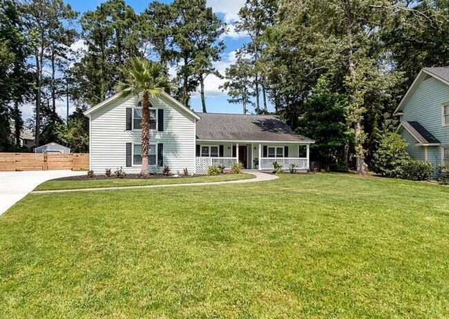 Primary Photo - 115 E Coquena Cir