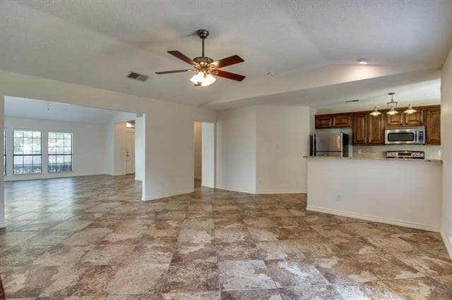 Building Photo - 2817 Downing St