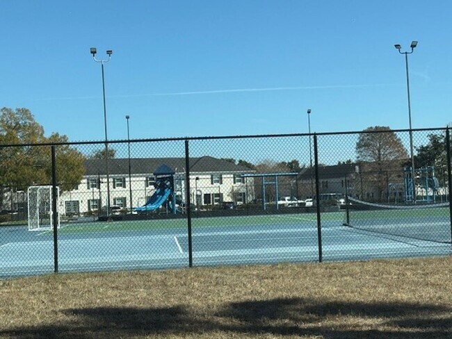 Building Photo - Whispering Oaks