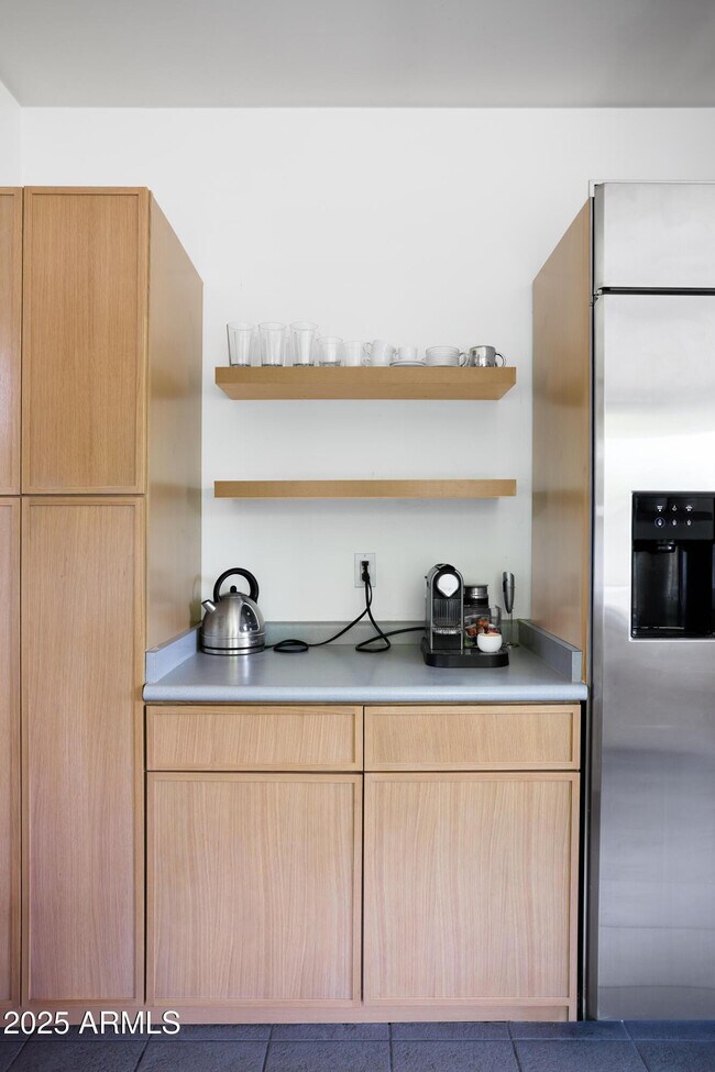 Building Photo - 12242 N 74th St
