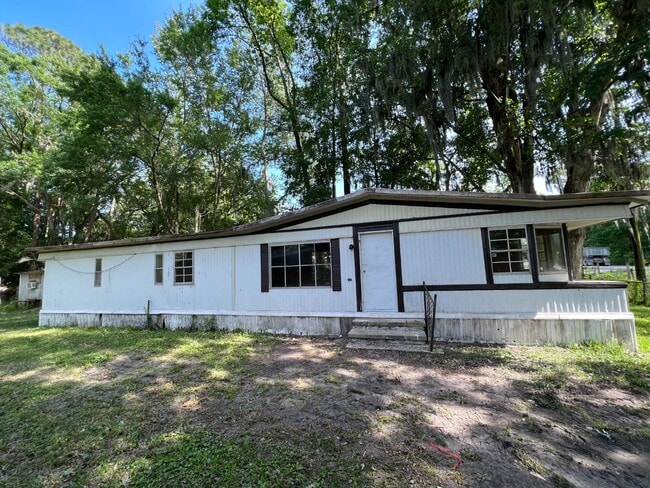 Building Photo - 7641 Old Kings Rd