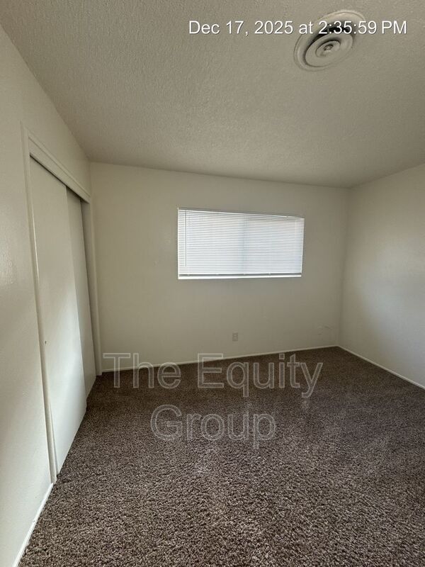 Building Photo - 801 S Conyer St