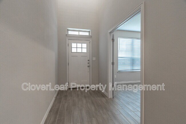Building Photo - 675 Patriot Dr