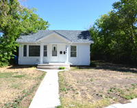 Building Photo - Newly Remodeled Home!