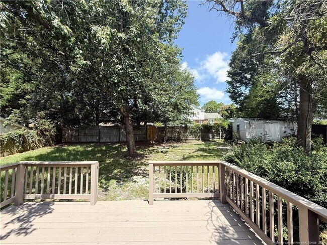 Building Photo - 459 Bay Shore Dr