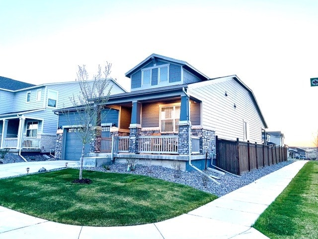 Building Photo - 13564 House Finch St