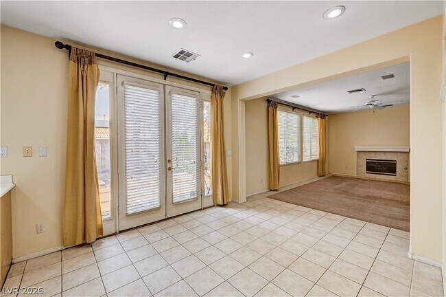 Building Photo - 2544 Kinnard Ave