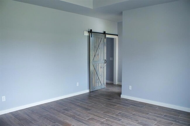 Building Photo - 1716 Kalidy Dr