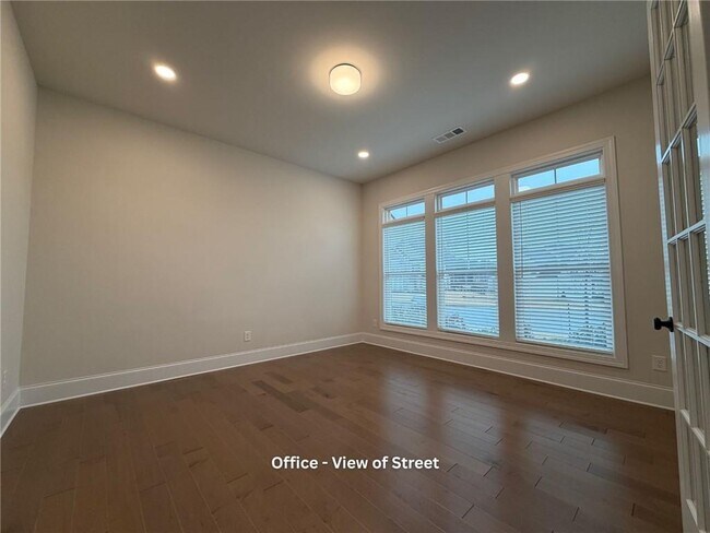 Building Photo - 3770 Andover St