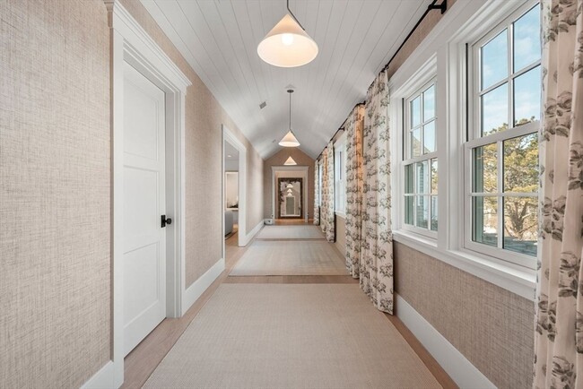 Building Photo - 34 Brewster Rd