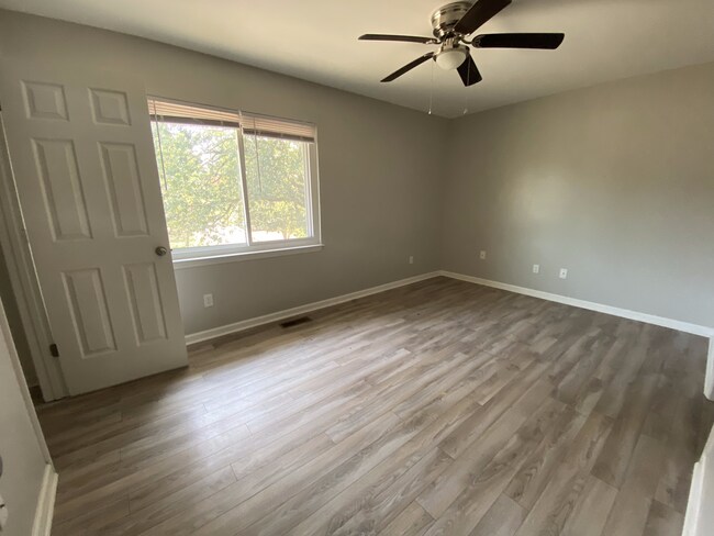 Bedroom 1 - 1723 S Seminole Dr