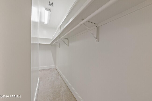 Building Photo - 100 Shumard Dr
