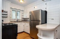 Building Photo - 2029 5 Mile Line Road