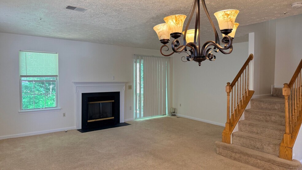 Building Photo - 7290 Mahogany Dr