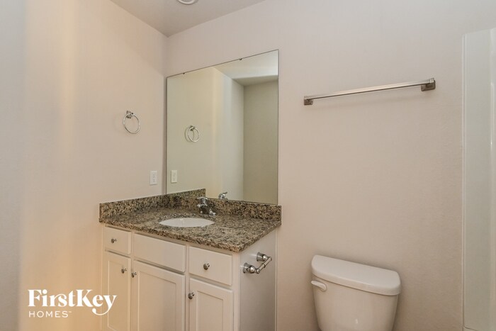 Building Photo - 5024 Wolfridge Ave