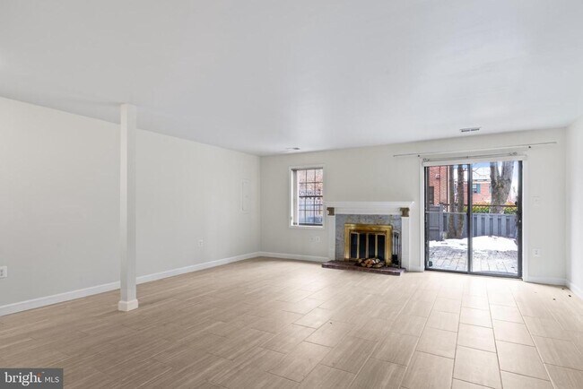 Building Photo - 5412 Wycklow Ct