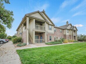 Building Photo - $1,795.95, Gorgeous 2-bed, 2-bath condo located in Aurora.