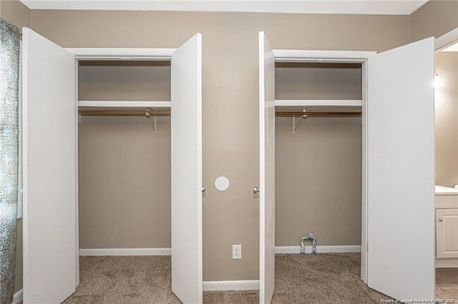 Building Photo - 6972 Timberwood Dr